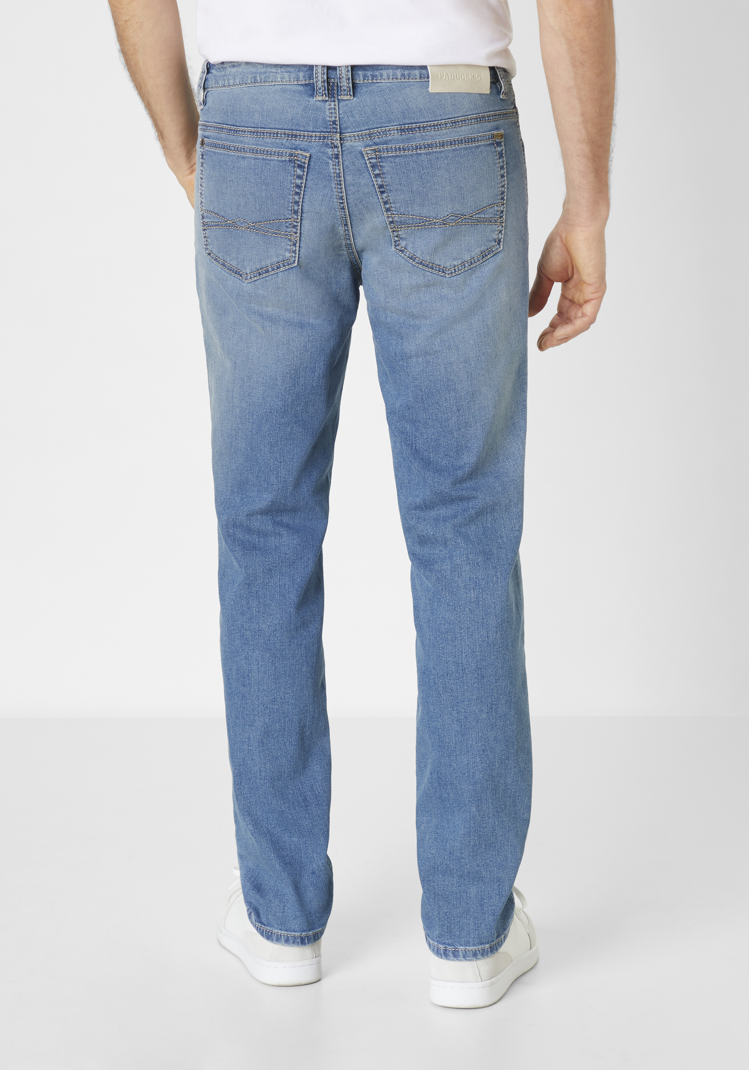 802276734000-5812_10_herren-slim-leg-jeans-saddle-stitch-pipe-paddocks.jpg 802276734000-5812_10_herren-slim-leg-jeans-saddle-stitch-pipe-paddocks.jpg