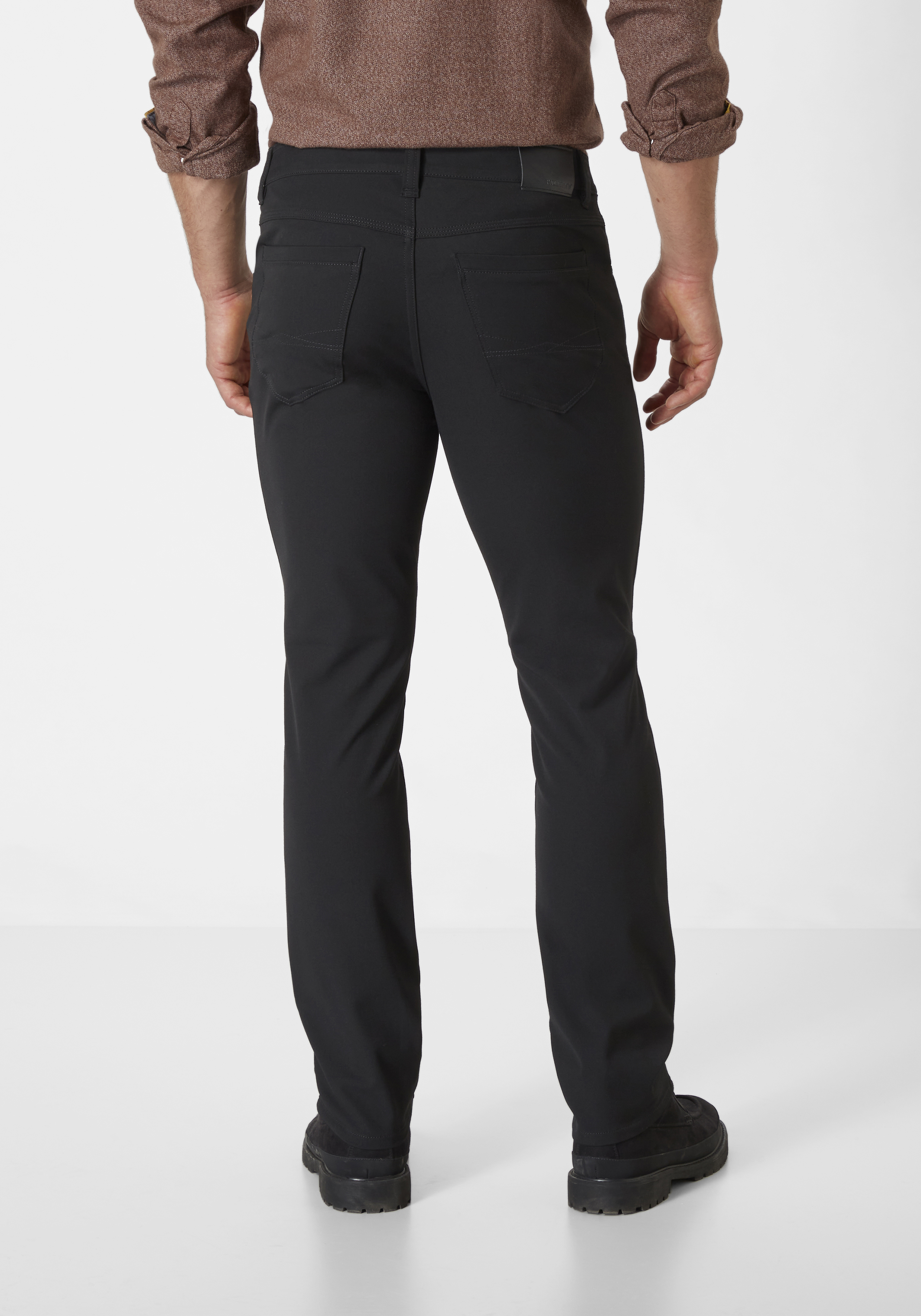 801517285000-1204_10_paddocks-pipe-slim-fit-jeans-schwarz-ceramica.jpg 801517285000-1204_10_paddocks-pipe-slim-fit-jeans-schwarz-ceramica.jpg