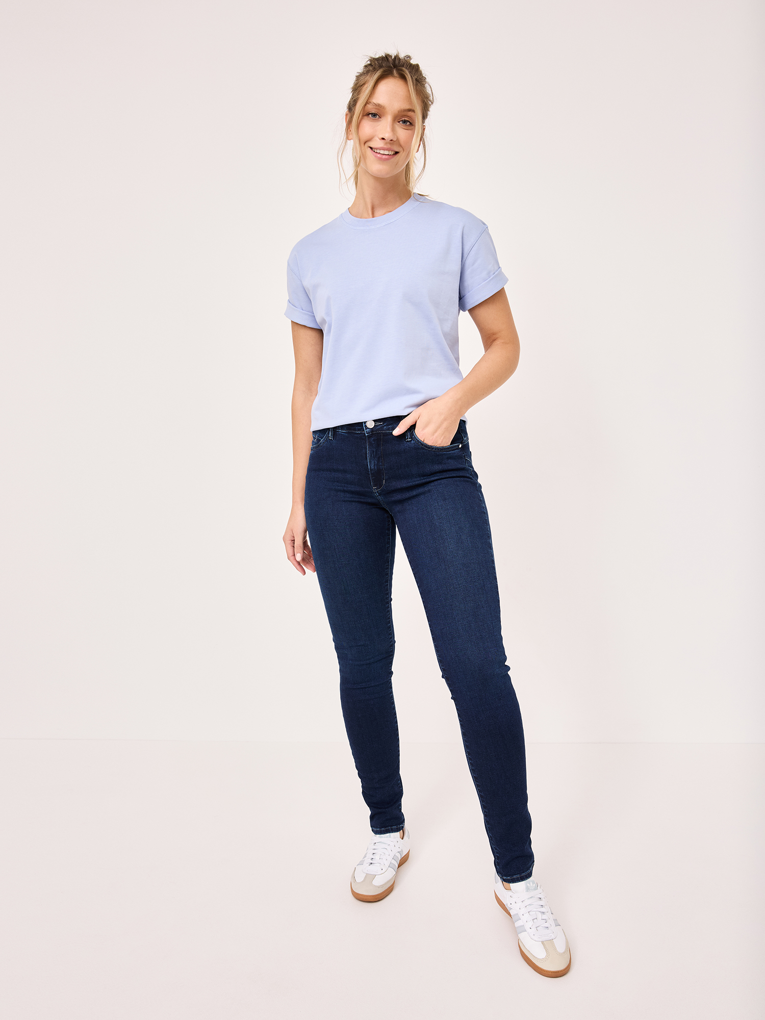 605684060000-4599_3_damen-skinny-fit-jeans-lucy-paddocks.jpg 605684060000-4599_3_damen-skinny-fit-jeans-lucy-paddocks.jpg