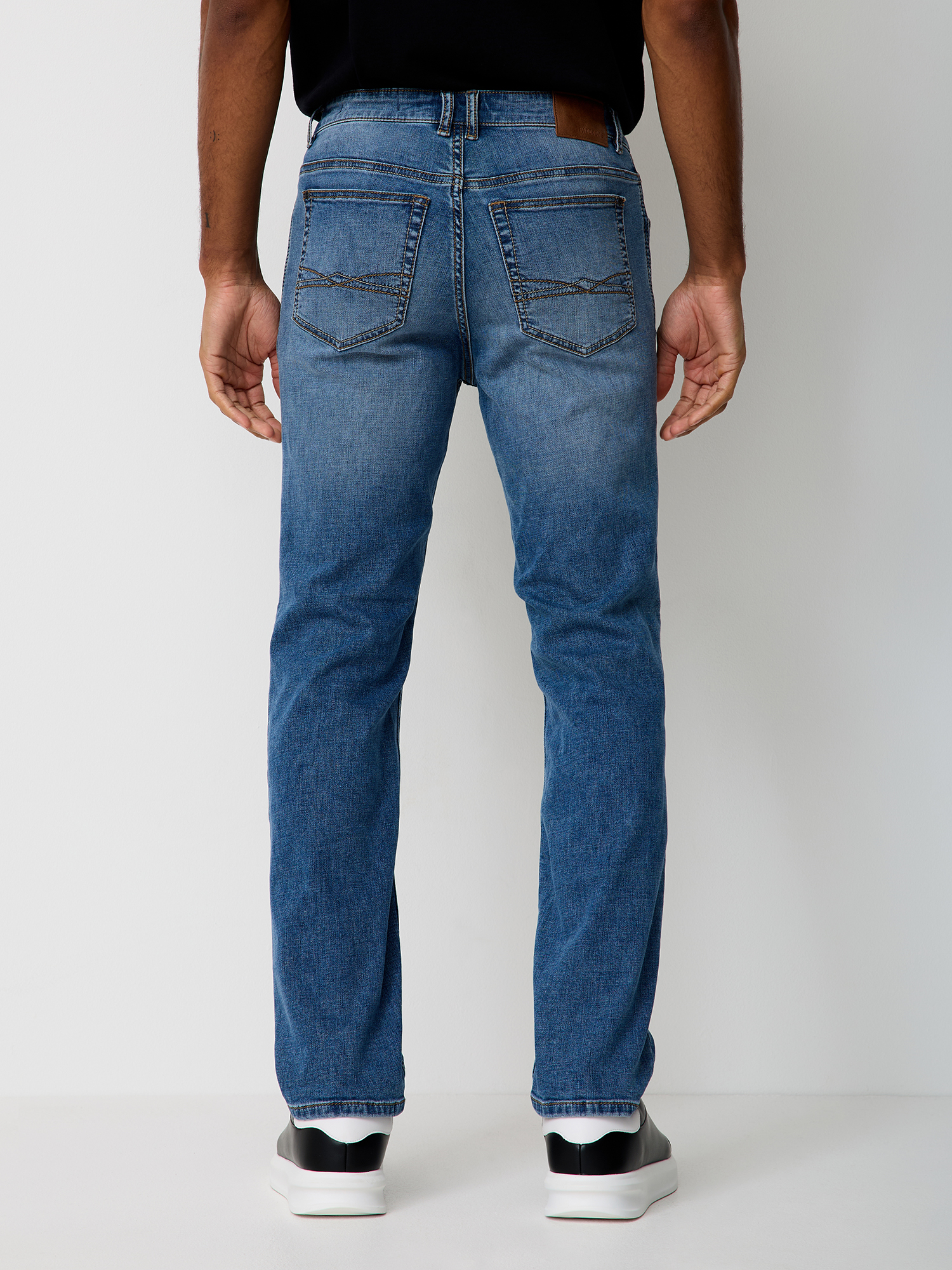 802277857000-5922_02_herren-slim-fit-jeans-pipe-paddocks_ay.jpg