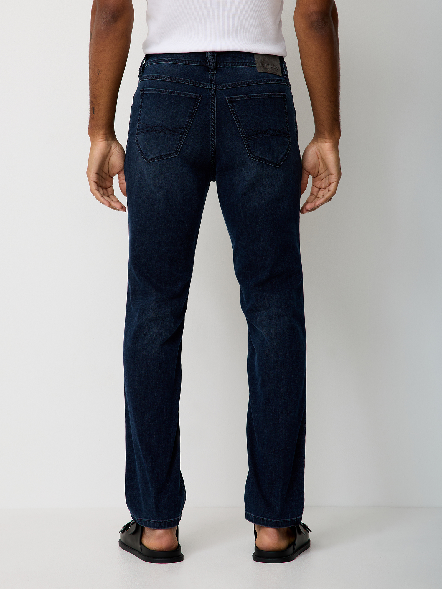 802997869000-0880_02_herren-jeans-paddocks-pipe_ay.jpg