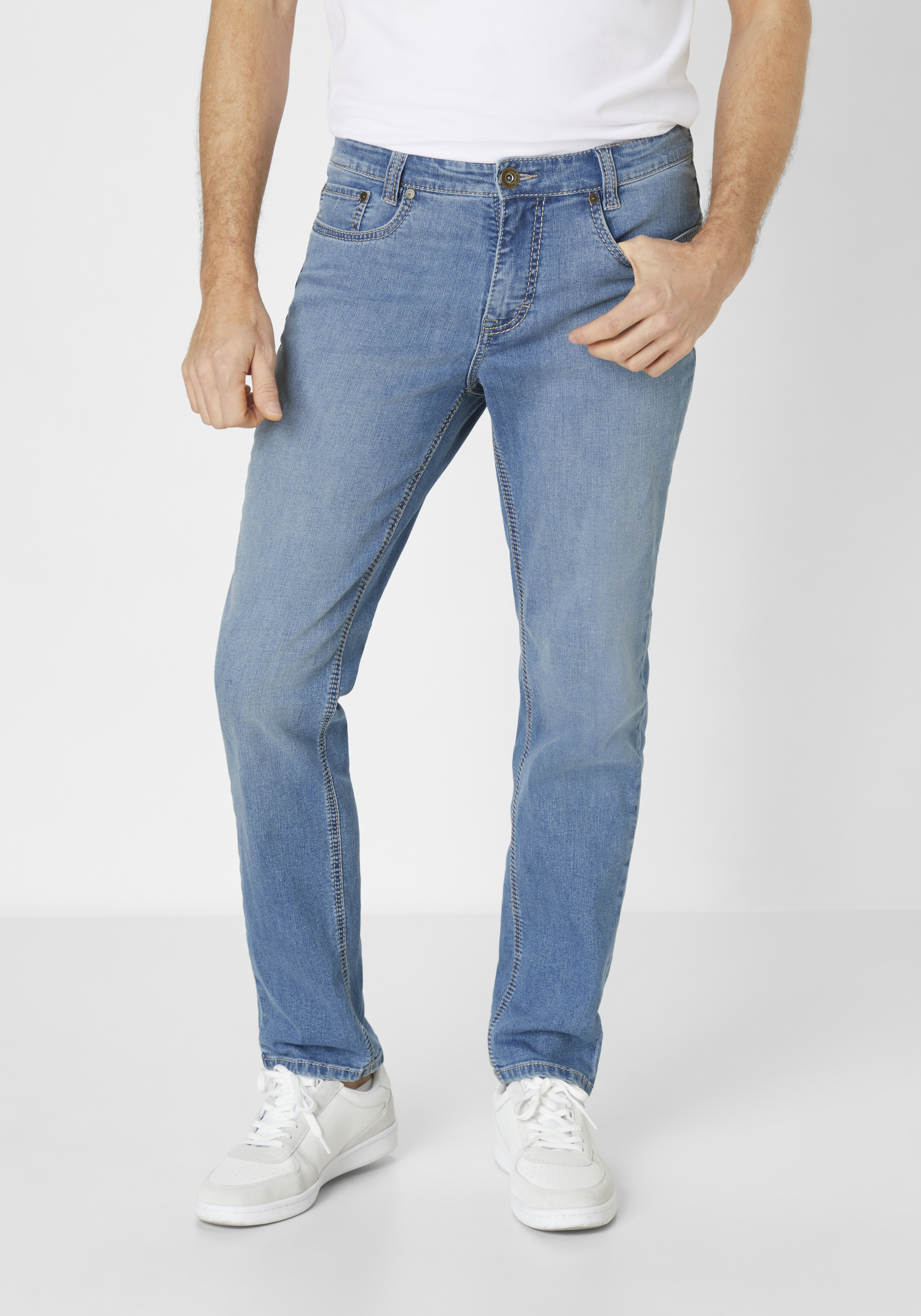 802276734000-5812_9_herren-slim-leg-jeans-saddle-stitch-pipe-paddocks.jpg 802276734000-5812_9_herren-slim-leg-jeans-saddle-stitch-pipe-paddocks.jpg