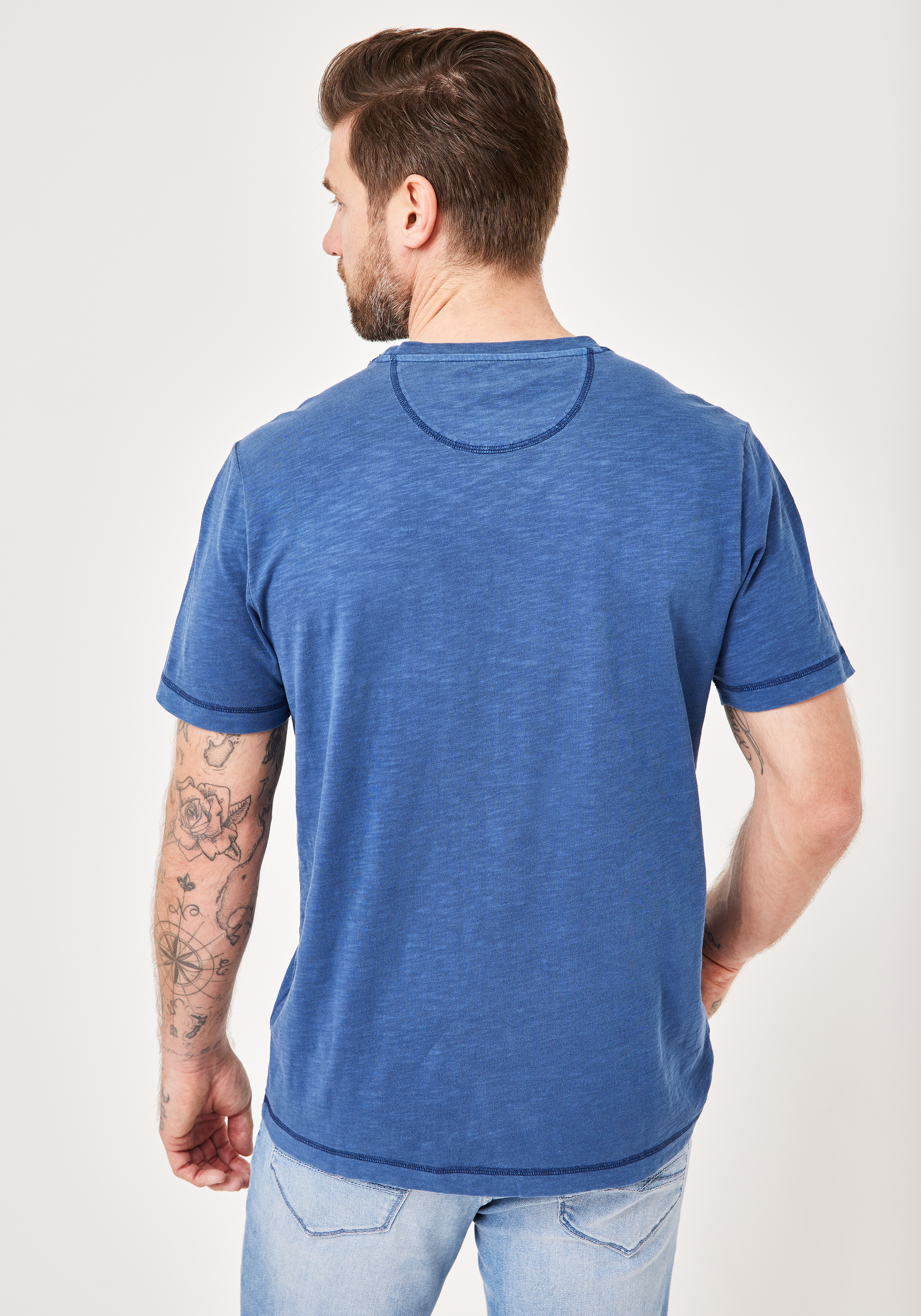 380167043000-0800_2_herren-tshirt-rundhals-baumwolle-paddocks.jpg