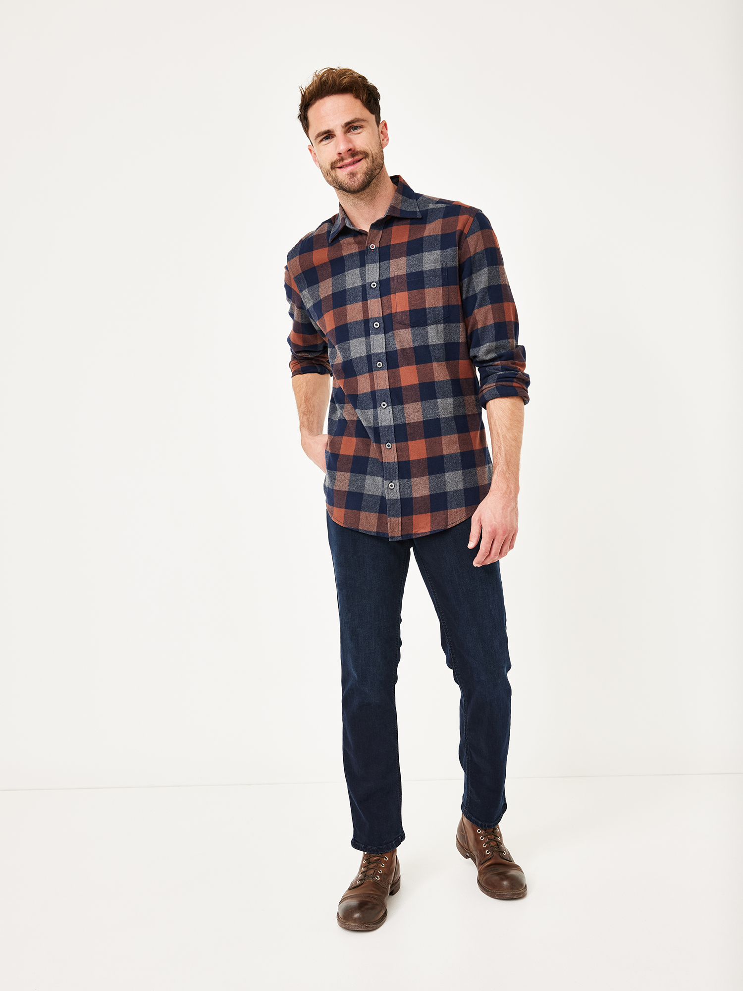 330477682000-0500_03_herren-flanellhemd-kariert-paddocks_ay.jpg 330477682000-0500_03_herren-flanellhemd-kariert-paddocks_ay.jpg
