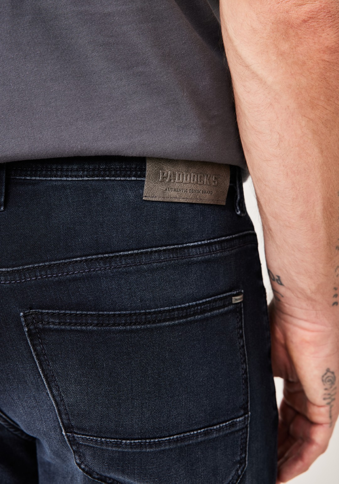 802497421000-5744_4_regular-herren-jogg-denim-jeans-ben-paddocks.jpg 802497421000-5744_4_regular-herren-jogg-denim-jeans-ben-paddocks.jpg